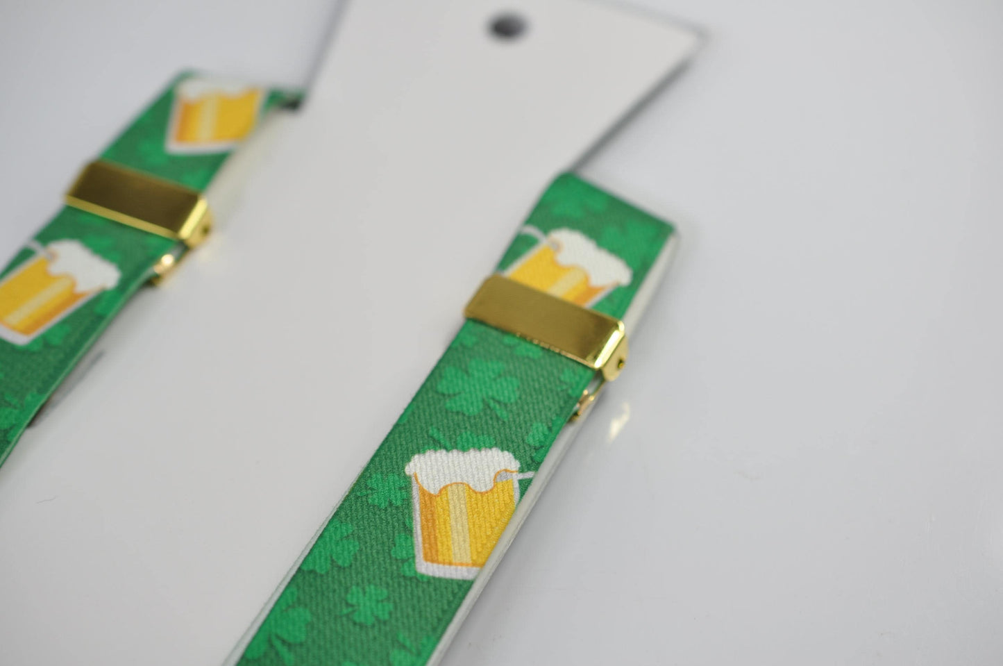 Happy St Patrick’s Day Leprechaun Shamrock Lucky Clovers Bow tie + Beer Mugs Suspenders Braces Men /Youth/ Boy Kids / Baby Infant Toddler
