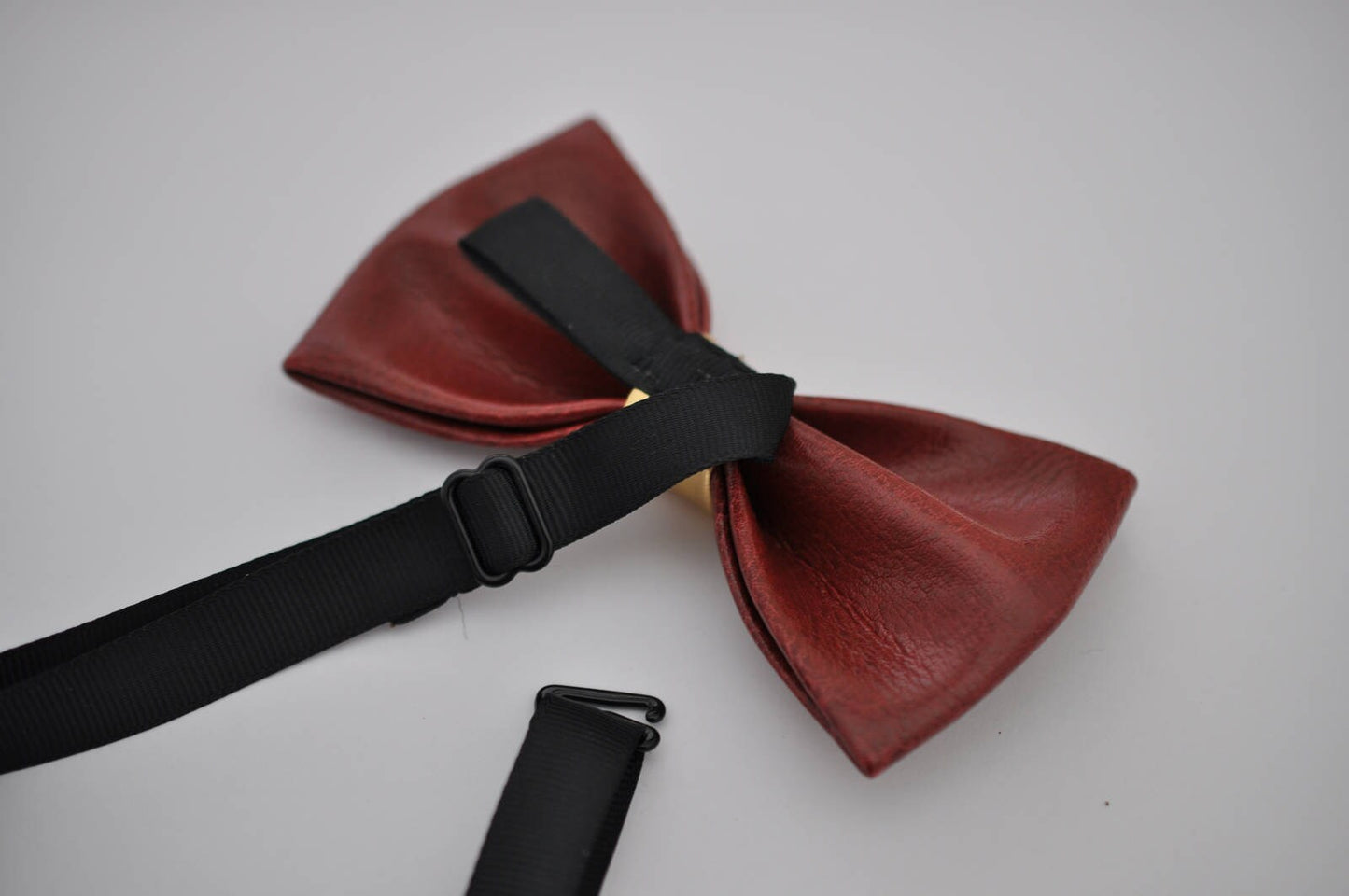 Mens PVC Faux Leather Dark Red GOLD Shining Bow Tie Bowties Wedding Party