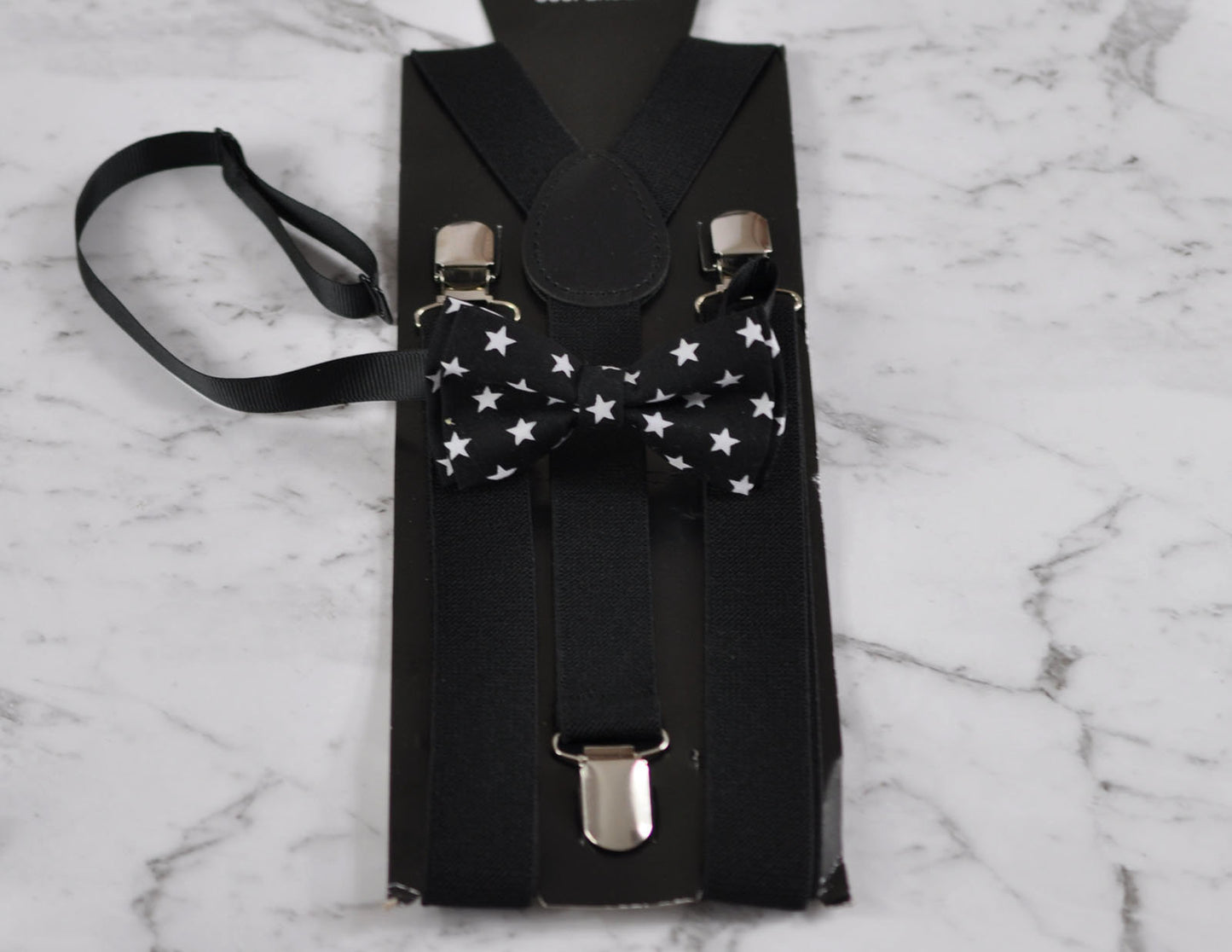 Boy Kids Baby Infant Black White Stars Pattern Cotton Bow Tie and Black Elastic Adjustable Suspenders Braces Sets Fits 1-6 Years Old