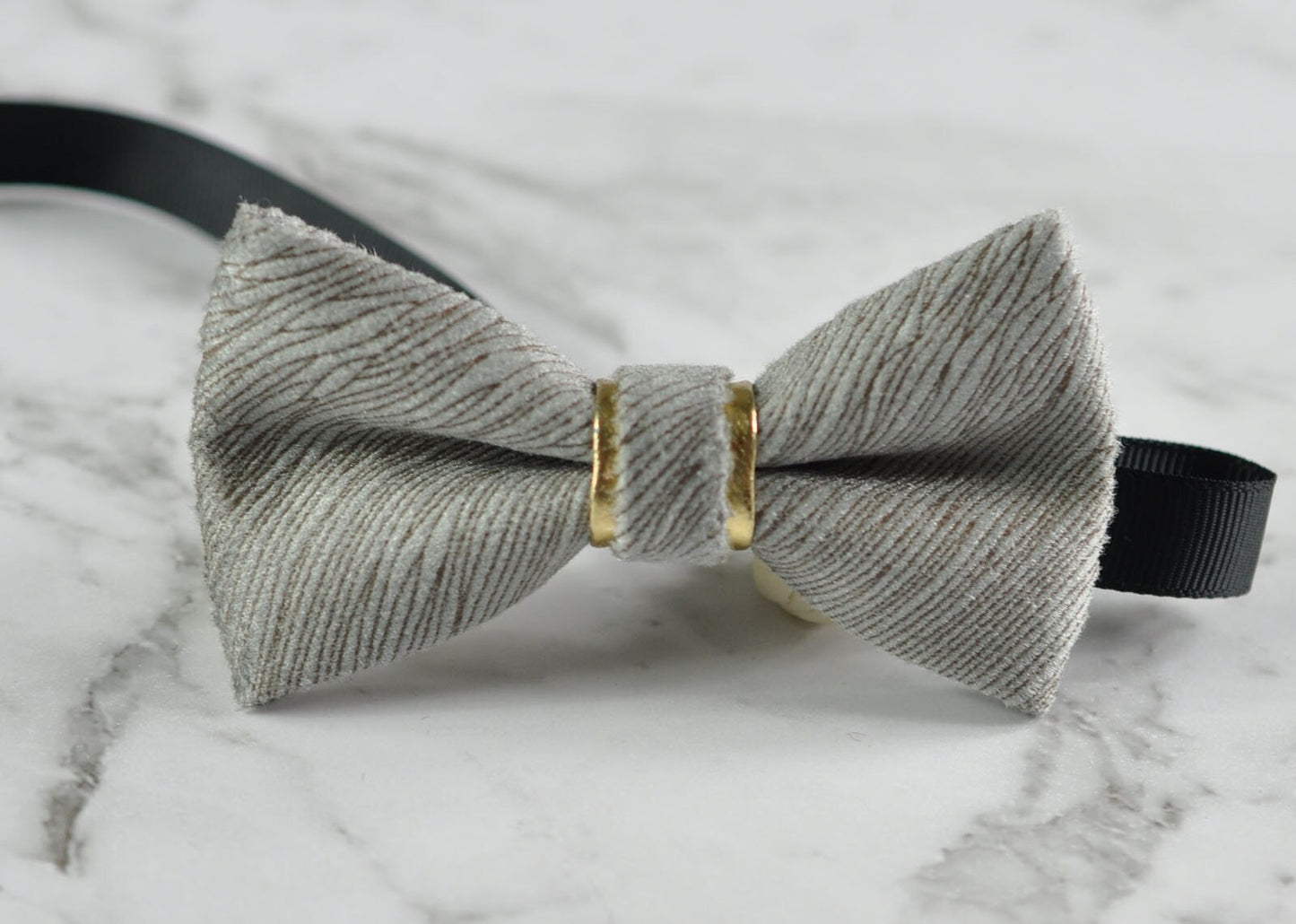 Baby Infant Kids Boy SILVER GREY Embossed Velvet Bowtie Bow Tie 1 to 6 Years Old Wedding Party