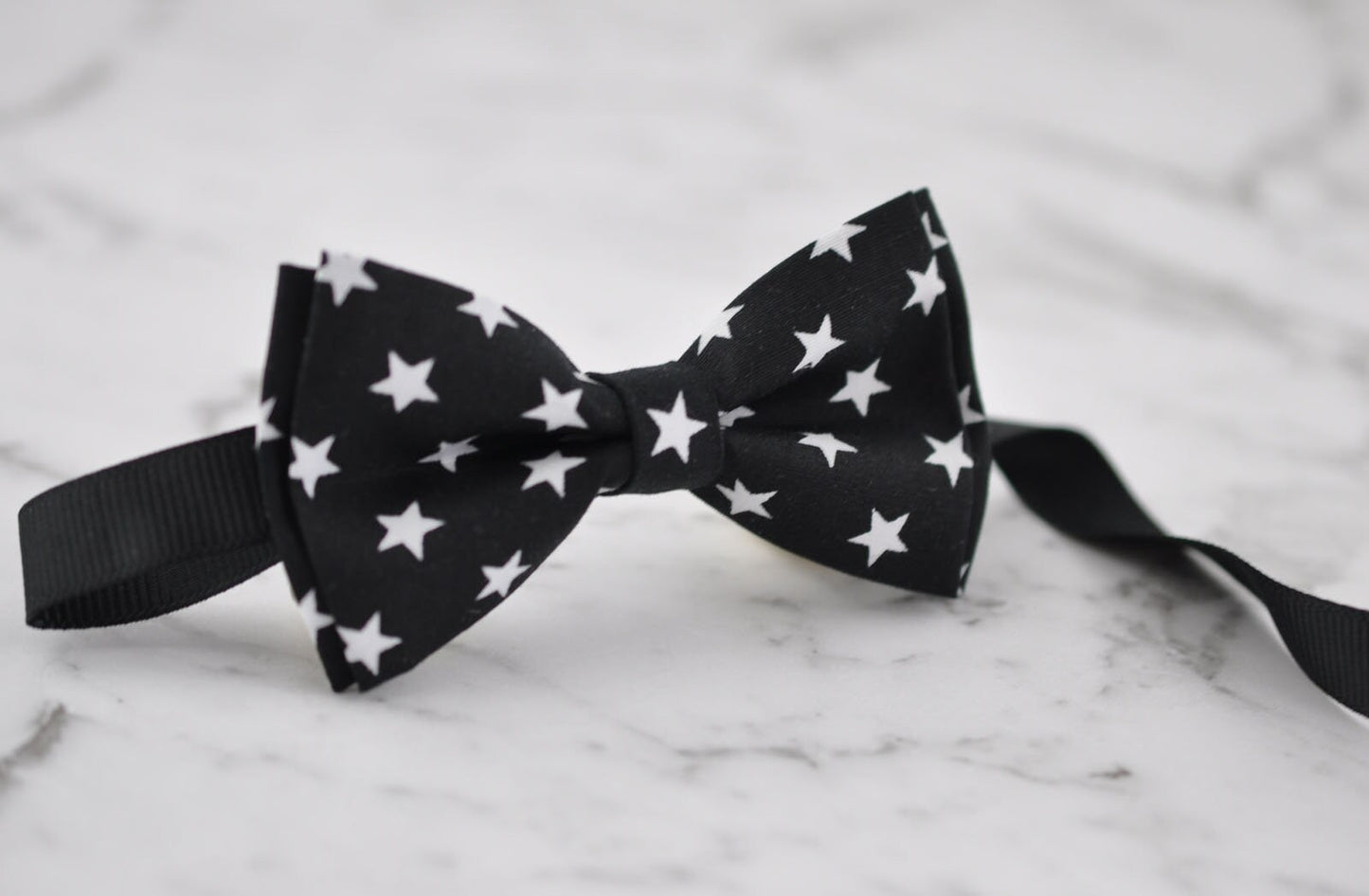 Boy Kids Baby Infant Black White Stars Pattern Cotton Bow Tie and Black Elastic Adjustable Suspenders Braces Sets Fits 1-6 Years Old