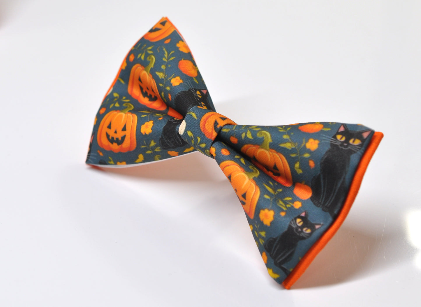 Halloween Bow Tie – Orange Pumpkins–  Black Cat Handmade Bowtie for Party Costume Men / Youth / Boy Kids / Toddler Baby Infant