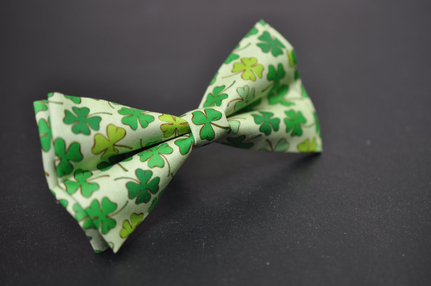 Happy St Patrick’s Day Green Clover Cotton Bow tie Bowtie for Men Adult / Youth Teenage / Boy Kids / Toddler Baby Infant