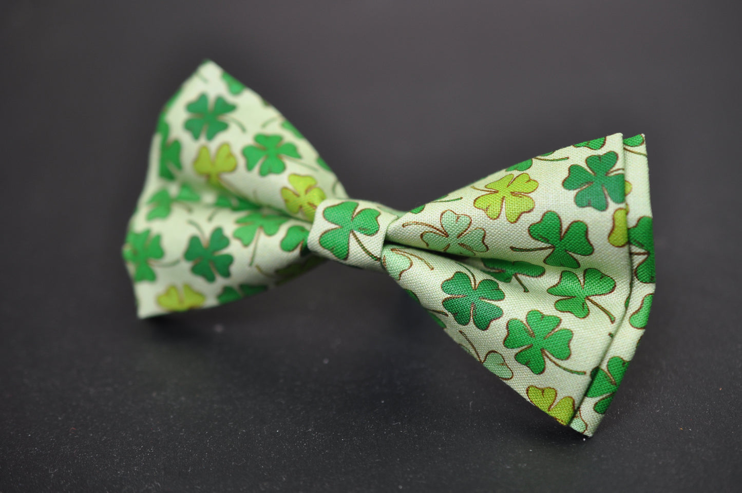 Happy St Patrick’s Day Green Clover Cotton Bow tie Bowtie for Men Adult / Youth Teenage / Boy Kids / Toddler Baby Infant