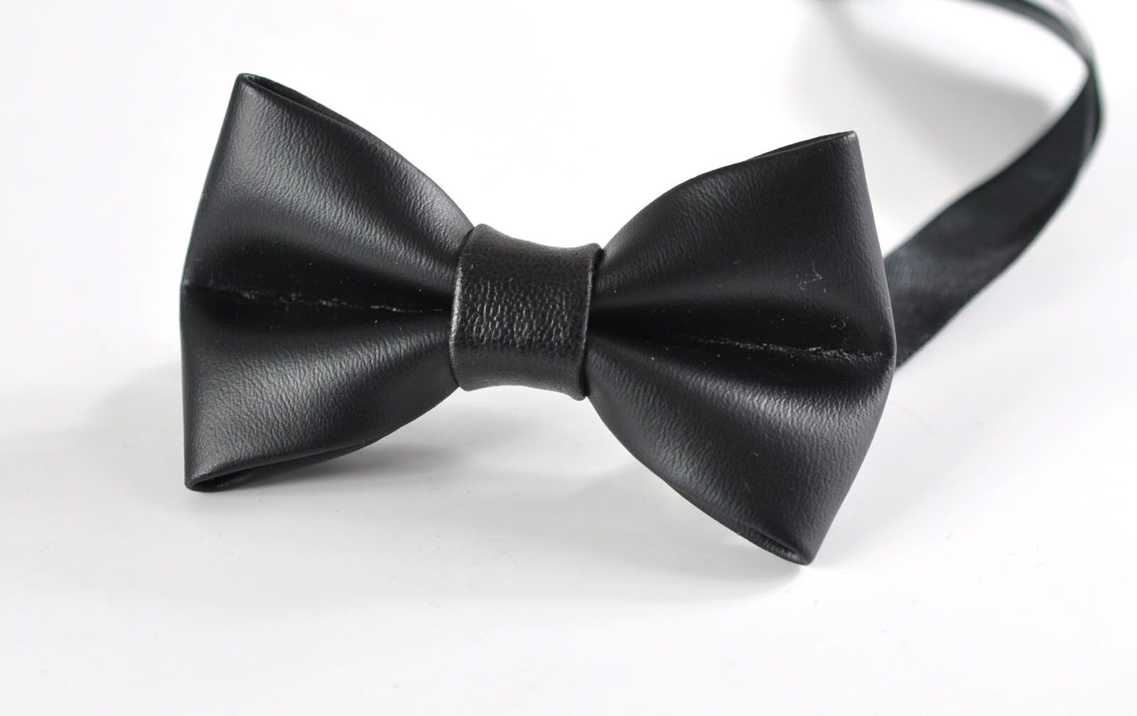 Kids Boys Baby Toddler Black Faux Leather Shining Bow tie and Black Faux Leather Suspenders Braces Wedding Set Fits 1-6 Years Old