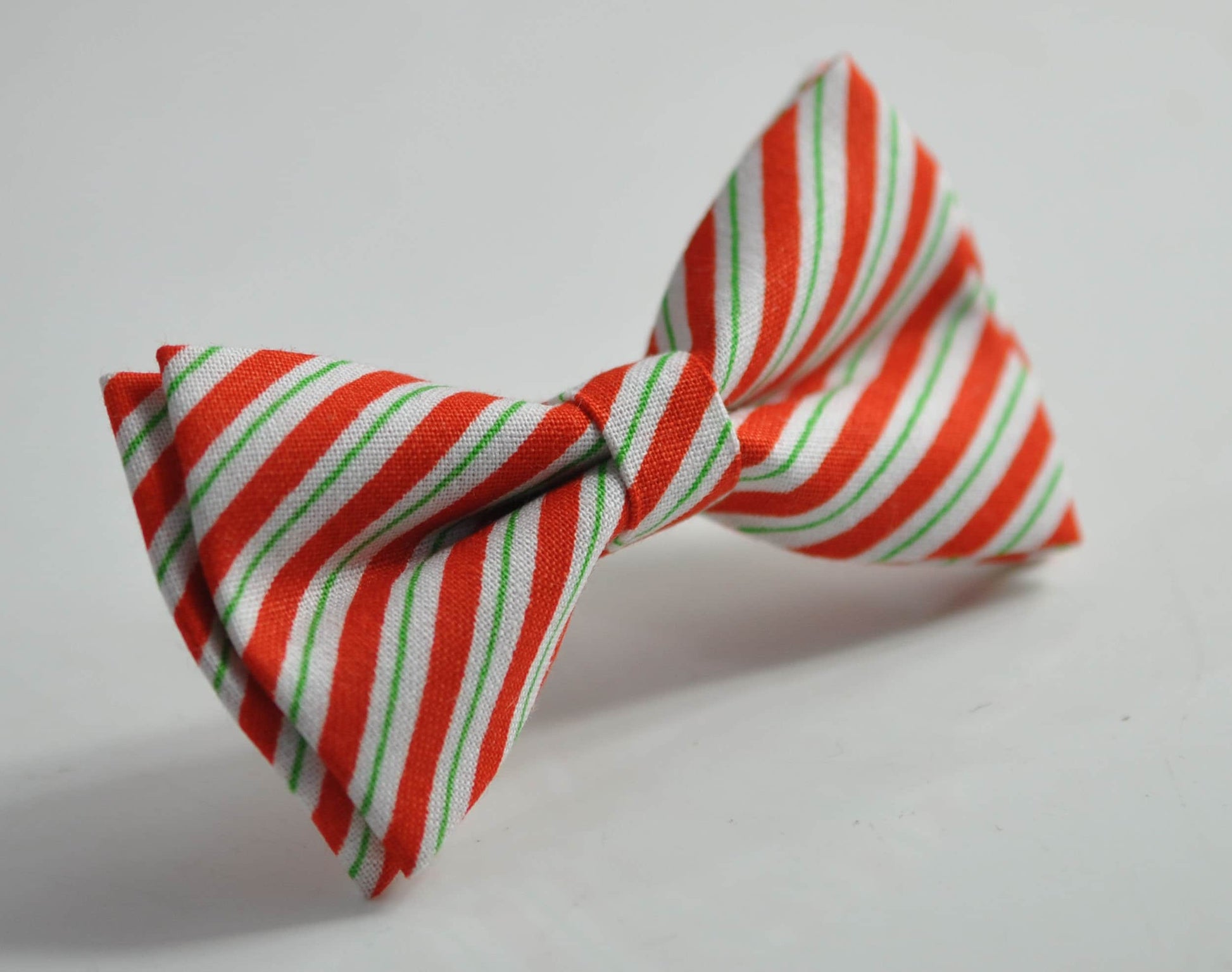 Red White Green Candy Stripes Christmas Xmas Bow tie Bowtie + Ivory Cream Suspenders Braces Men / Youth/ Boys Kids / Baby Infant Toddler