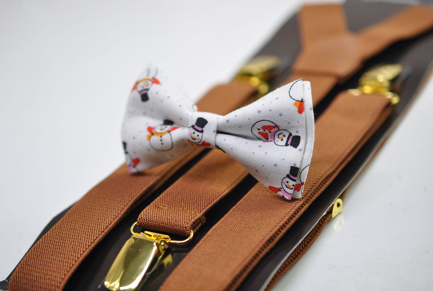 White Snowman Snow Man Christmas Xmas Bow tie Bowtie + Tan Brown Elastic Suspenders Braces for Men / Youth/ Boys Kids / Baby Infant Toddler