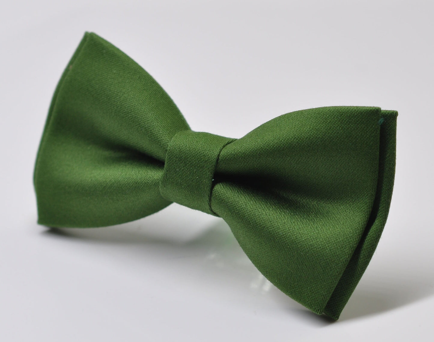 Cactus Green Olive Green Bow tie Bowtie + EMERALD GREEN Elastic Suspenders Braces for Men / Youth Teenage/ Boys Kids / Baby Infant Toddler