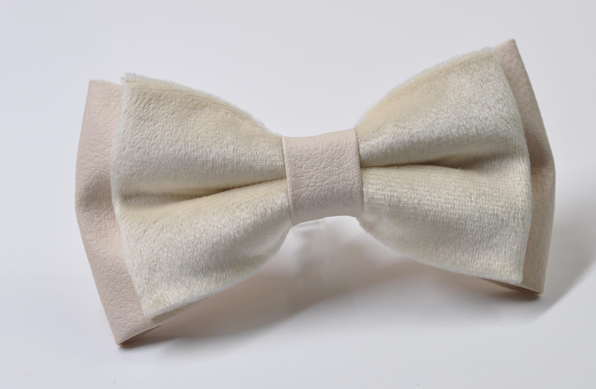 Ivory Pearl White Velvet Faux Leather Bow tie + Matched Gold Soft Velvet Ivory Pocket Square Formal Hanky Handkerchief Men Boys Kids Baby