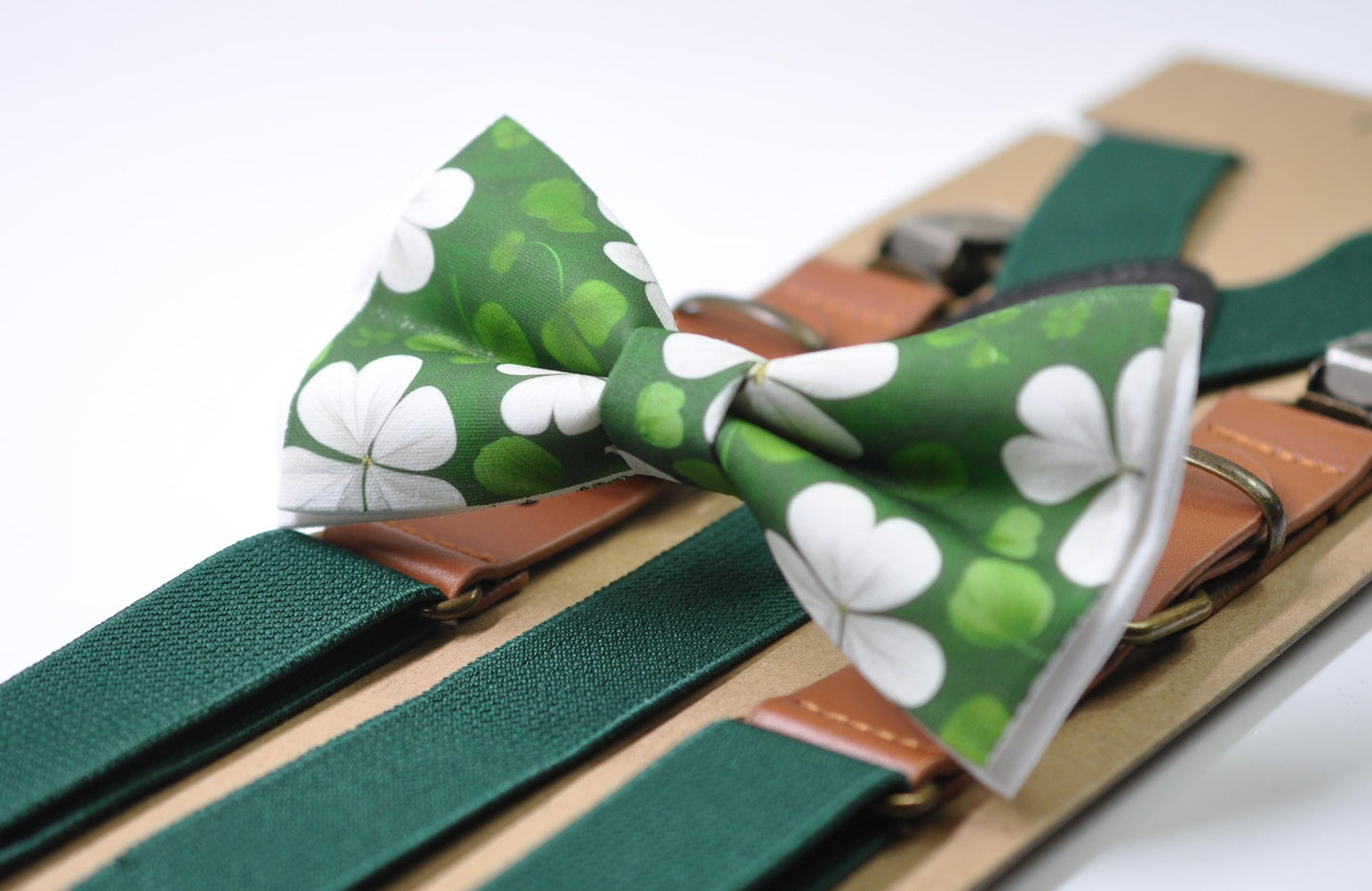 Happy St Patrick’s Day Green Clover Three-leaf Clovers Bow tie + GREEN Suspenders Braces for Men / Youth / Boy Kids / Baby Infant Toddler