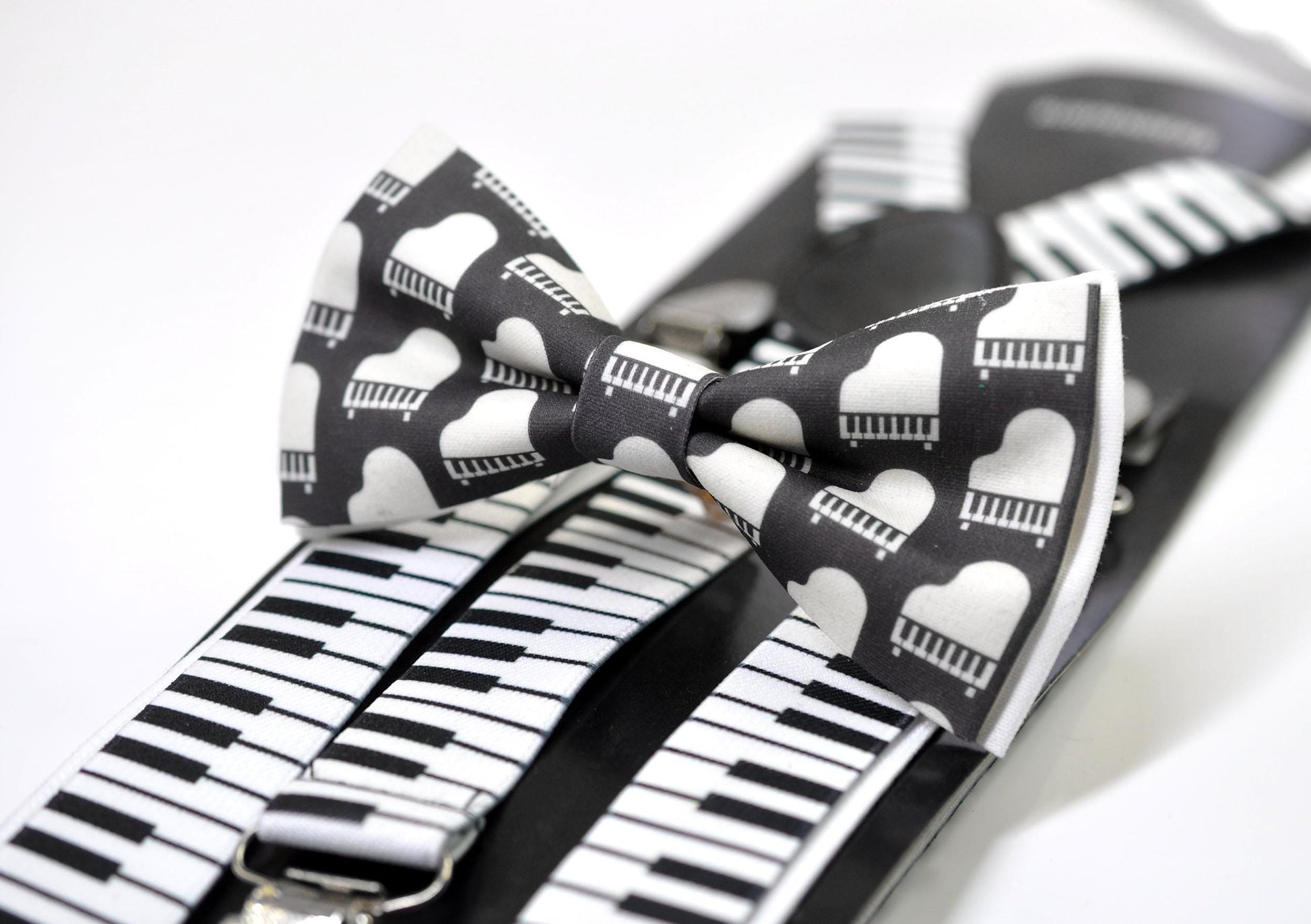 Black White Cotton Music Piano Keyboard Bow Tie + Piano Keyboard Suspenders Braces for Men / Youth Teenage / Boy Kids / Baby Infant Toddler