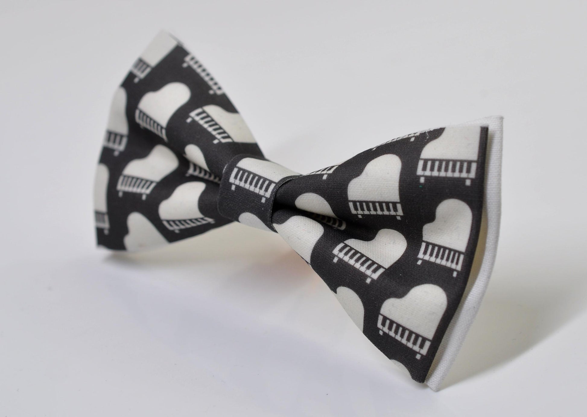 Black White Cotton Music Piano Keyboard Bow Tie + Piano Keyboard Suspenders Braces for Men / Youth Teenage / Boy Kids / Baby Infant Toddler