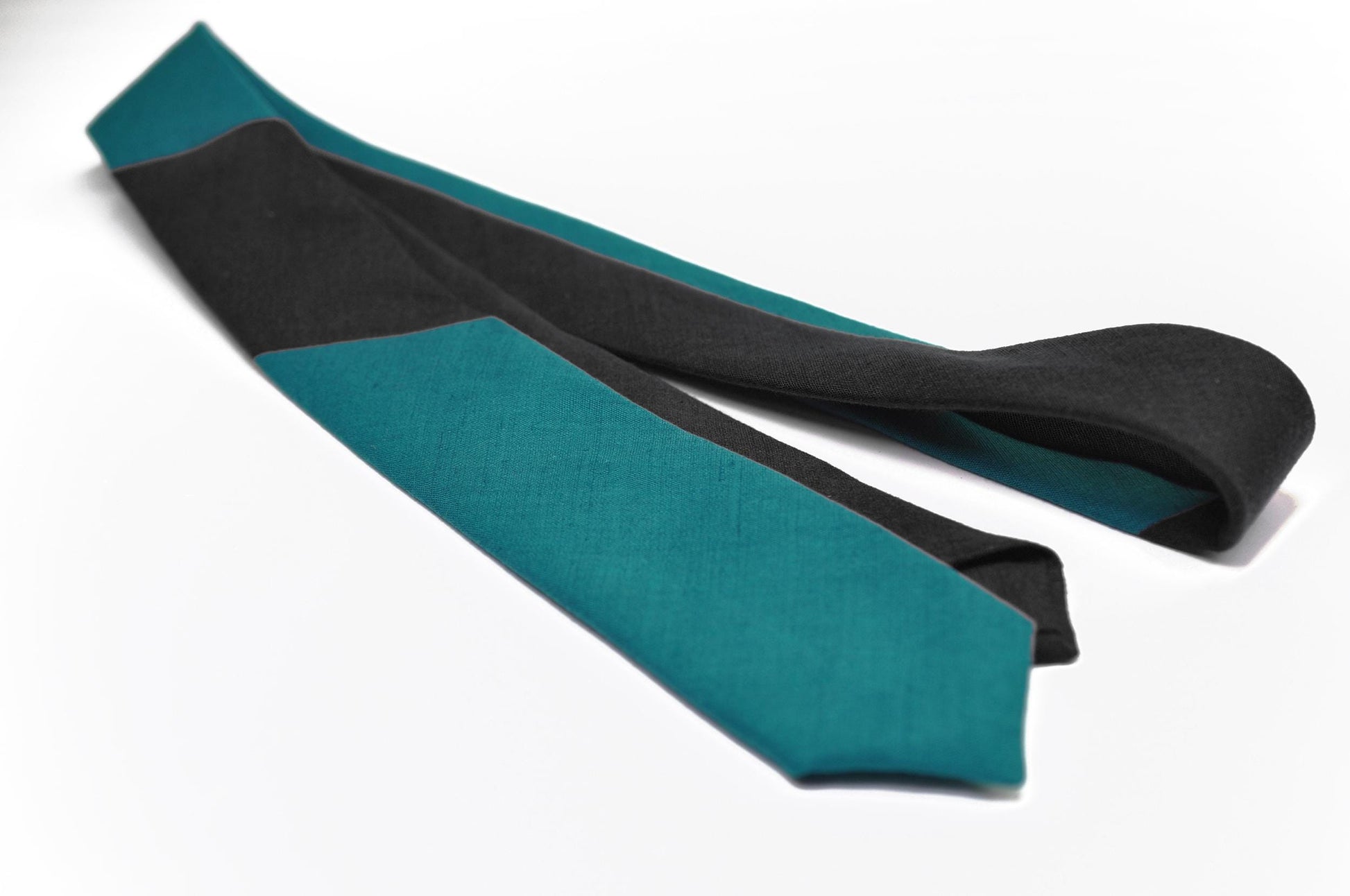 Turquoise Teal Blue and Black Dual Color Skinny Linen Hand Made Necktie Neck Tie for Wedding Party Prom