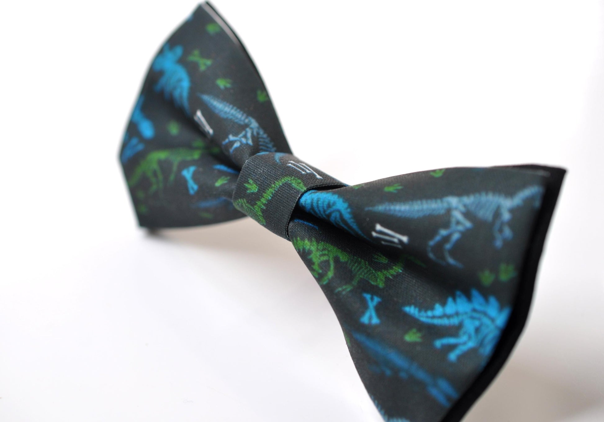 Blue Green Dinosaur Black Pretied Bow tie Bowtie with Fun Jurassic Dino Print for Men / Youth / Boy Kids / Toddler Baby Infant