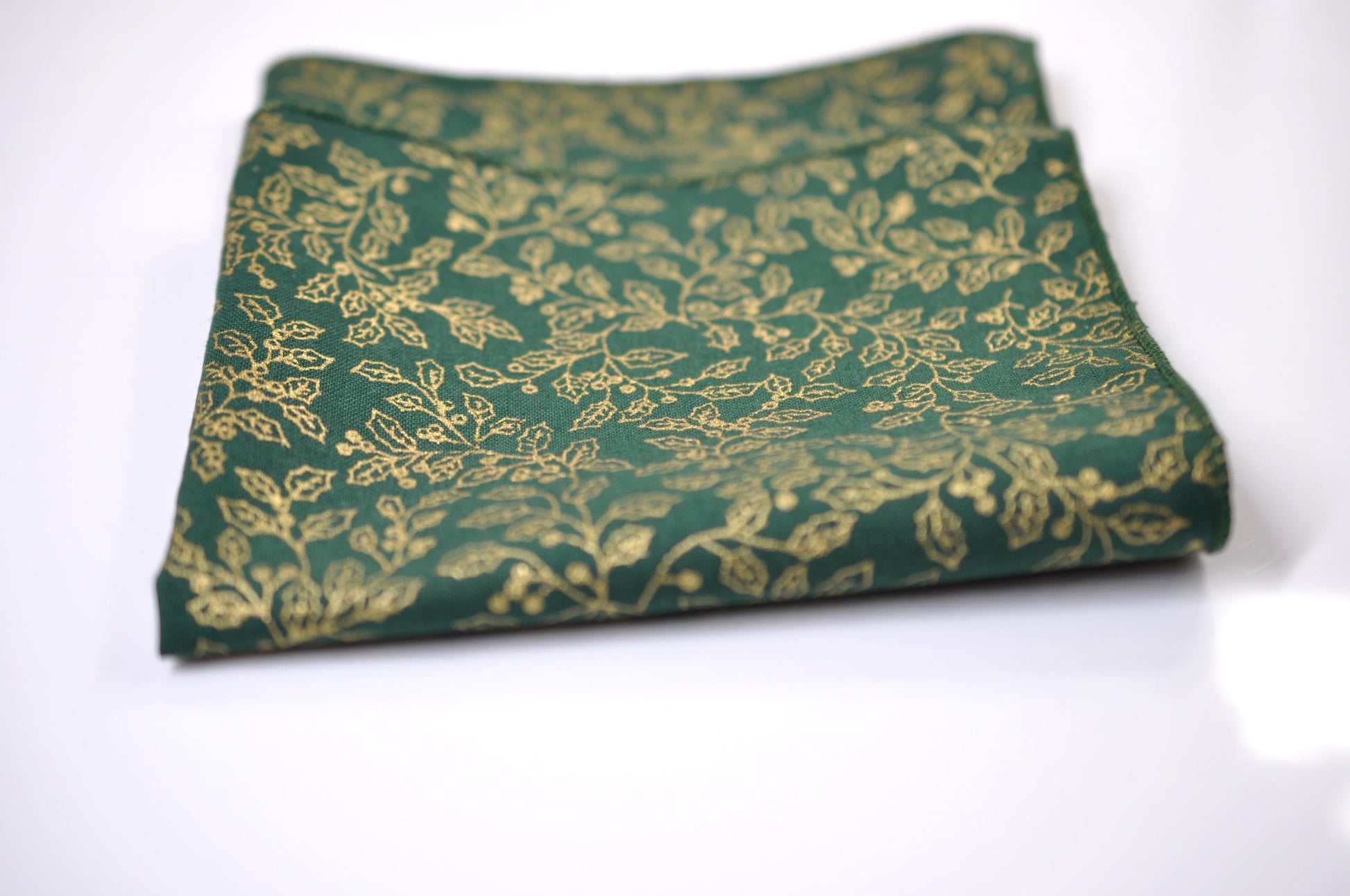 Gold Holly Leaf Christmas Xmas Cotton Bow tie Bowtie Pocket Square for Baby Infant Toddler / Boy Kids / Youth / Men Adult