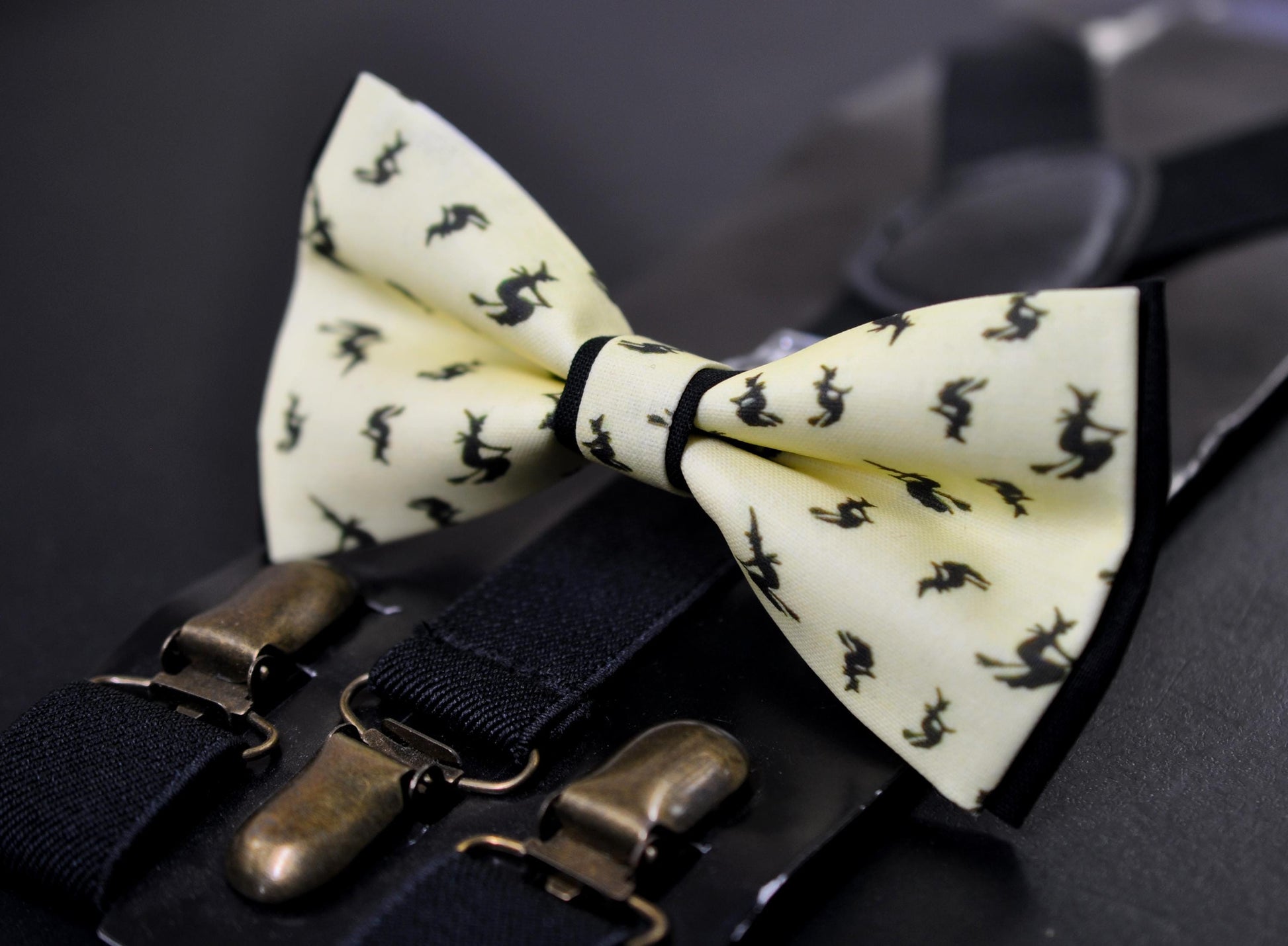 Halloween Black Witch on Broomstick Bow tie Bowtie + Black Suspenders Braces for Men / Youth Teenage/ Boys Kids / Baby Infant Toddler