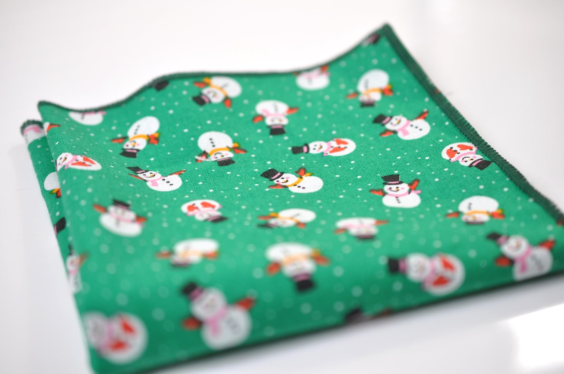 Pocket Square Handkerchief – White Snowman Snow Man Xmas Christmas Green Hanky for Suit & Tuxedo Men / Youth/ Boy Kids / Baby Infant Toddler