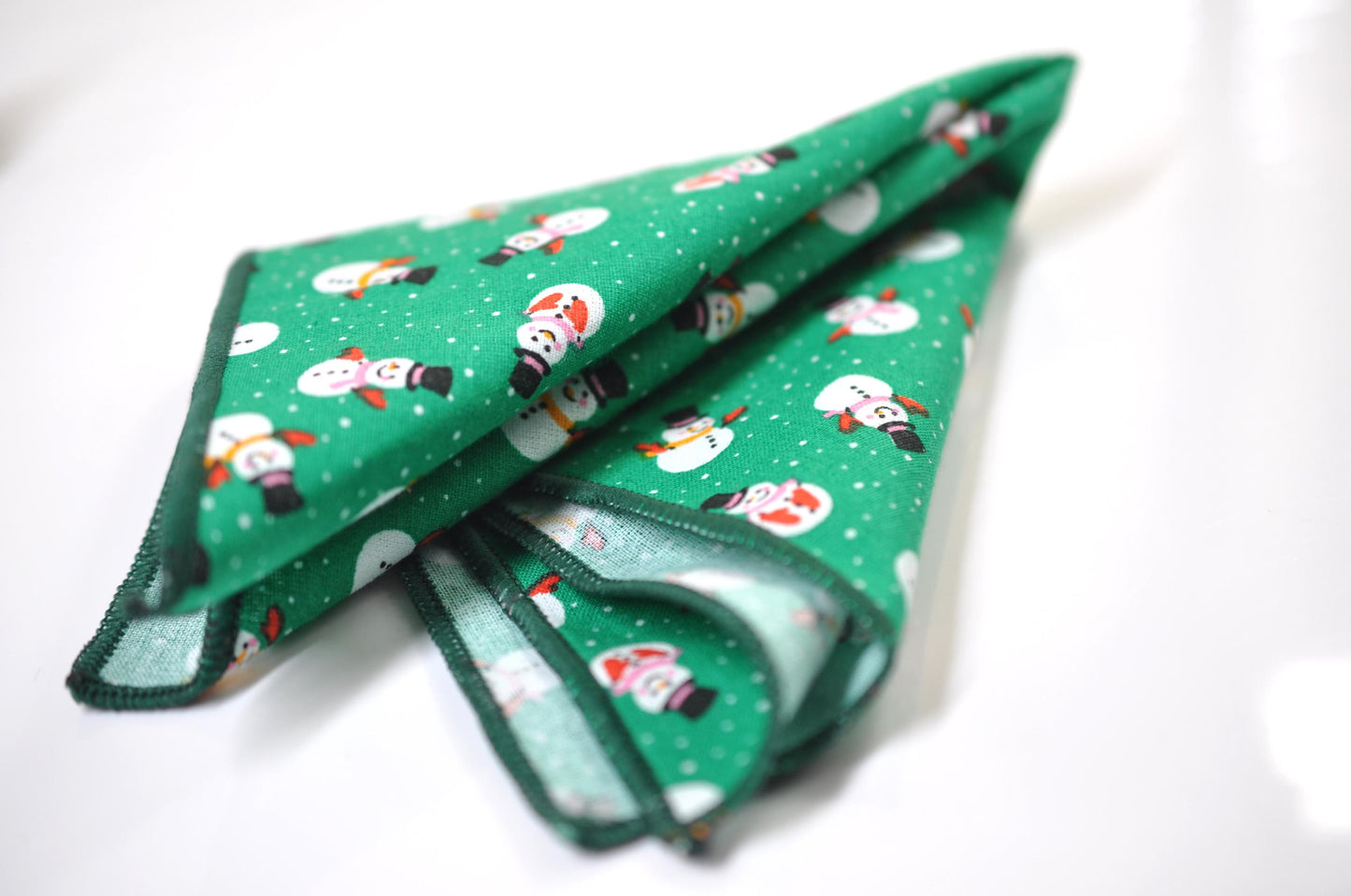 Pocket Square Handkerchief – White Snowman Snow Man Xmas Christmas Green Hanky for Suit & Tuxedo Men / Youth/ Boy Kids / Baby Infant Toddler