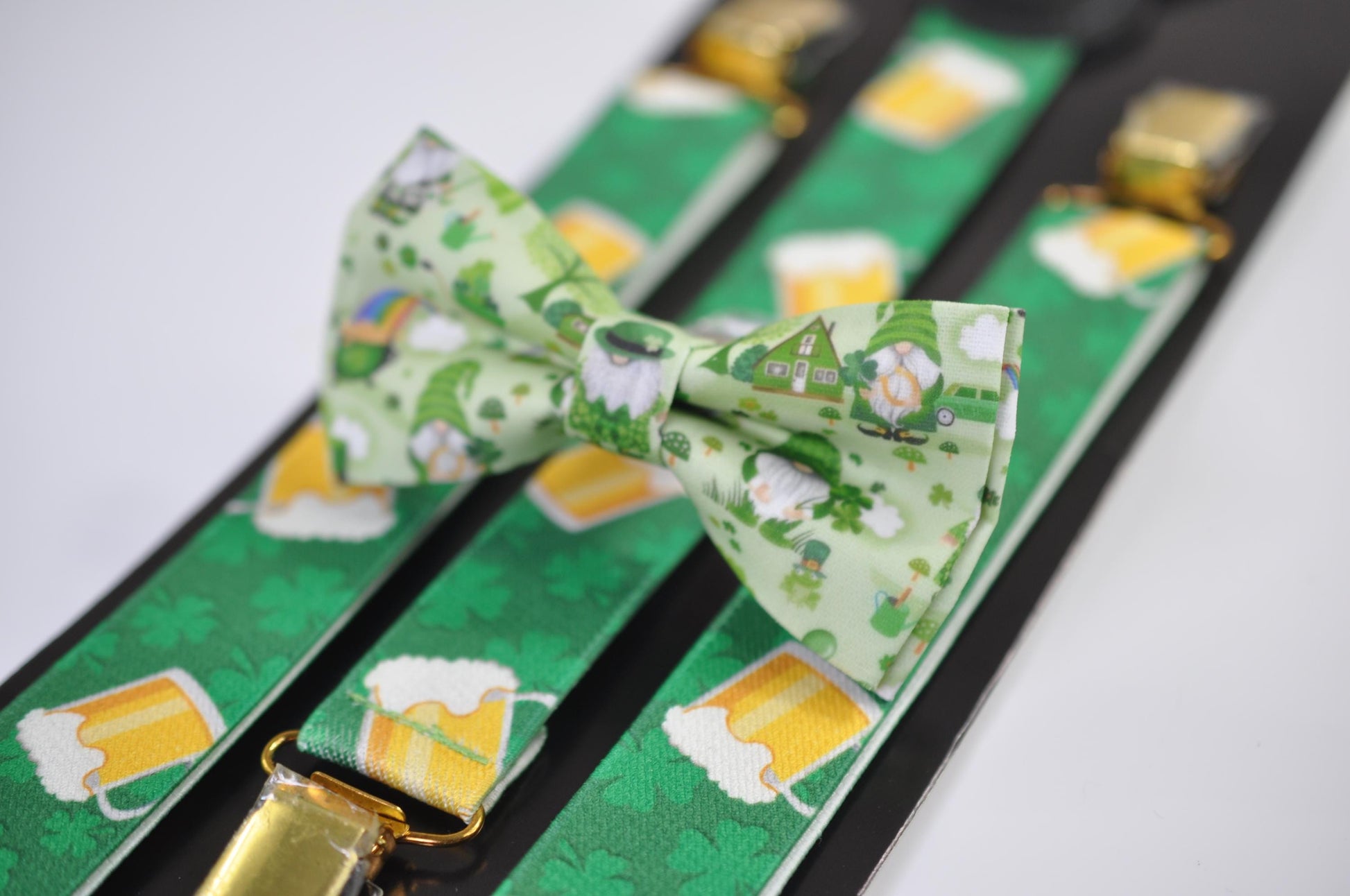 Happy St Patrick’s Day Green Rainbow Clover Green Bow tie + Green Beer Mugs Suspenders Braces for Men /Youth/ Boy Kids / Baby Infant Toddler