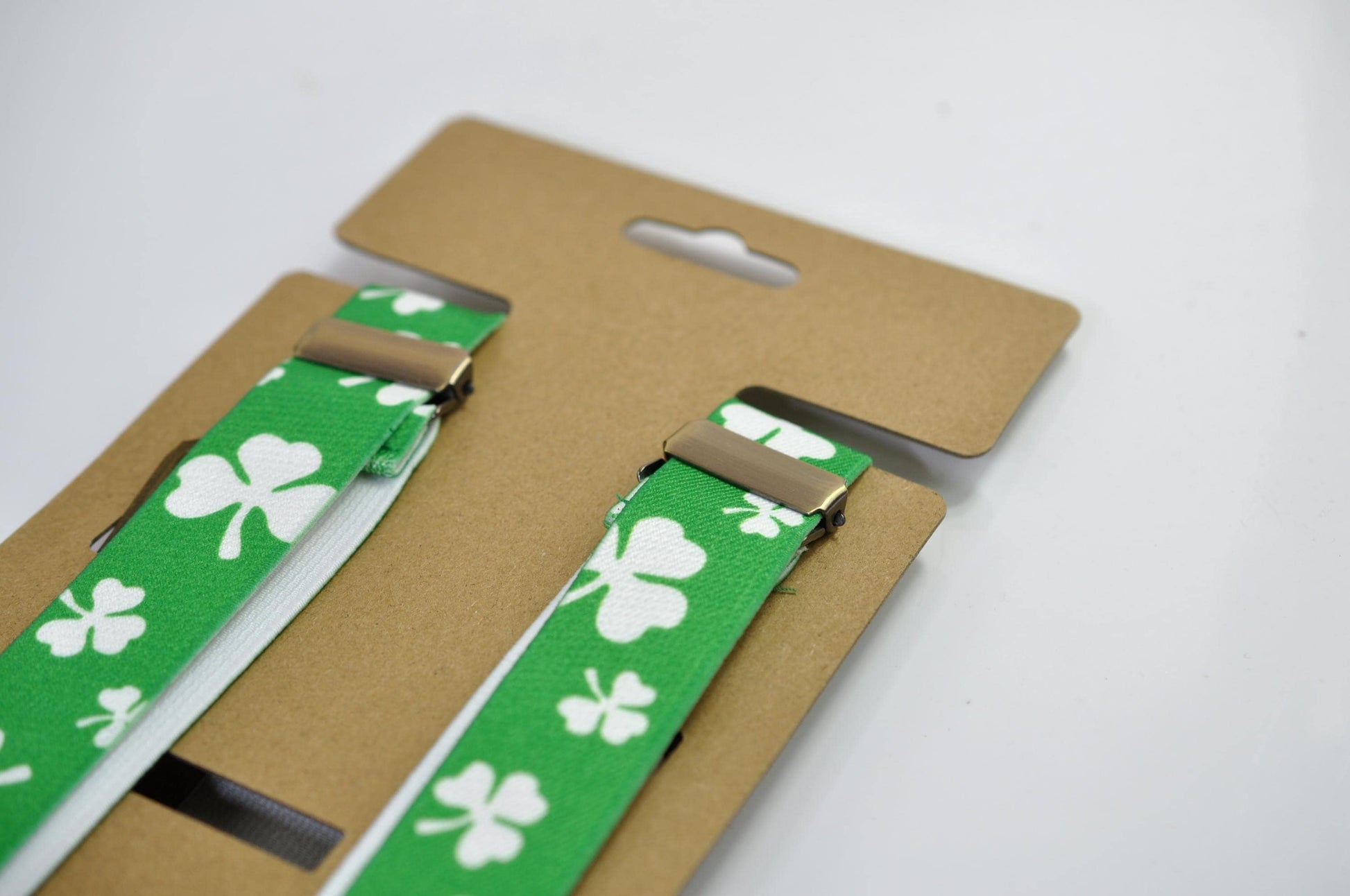 Happy St Patrick’s Day Green Clover Four-leaf Clovers Bow tie + Green White Suspenders Braces Men /Youth/ Boy Kids / Baby Infant Toddler