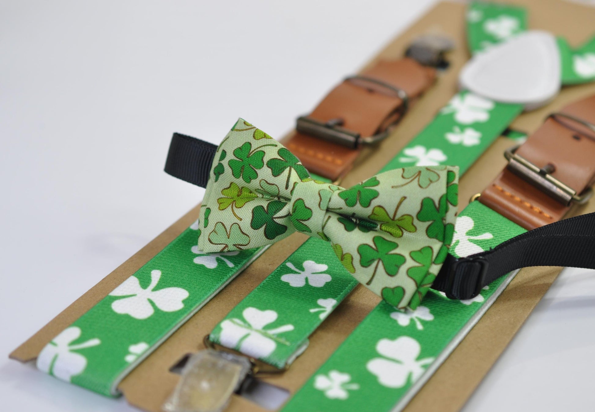 Happy St Patrick’s Day Green Clover Four-leaf Clovers Bow tie + Green White Suspenders Braces Men /Youth/ Boy Kids / Baby Infant Toddler