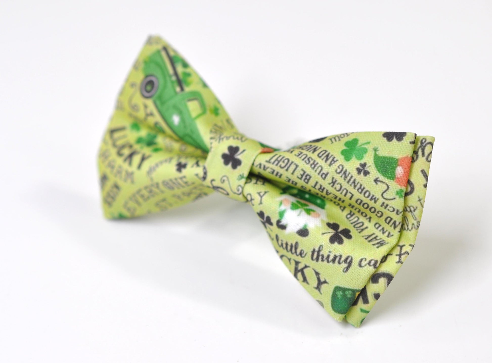 Happy St Patrick’s Day Leprechaun Shamrock Lucky Clovers Bow tie + Beer Mugs Suspenders Braces Men /Youth/ Boy Kids / Baby Infant Toddler