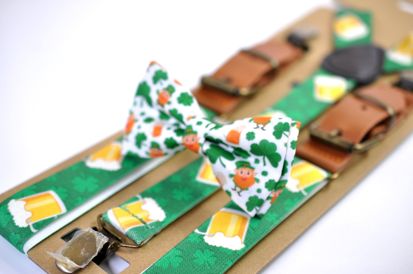 Happy St Patrick’s Day Leprechaun and Shamrock Clovers Bow tie + Beer Mugs Suspenders Braces Men /Youth/ Boy Kids / Baby Infant Toddler