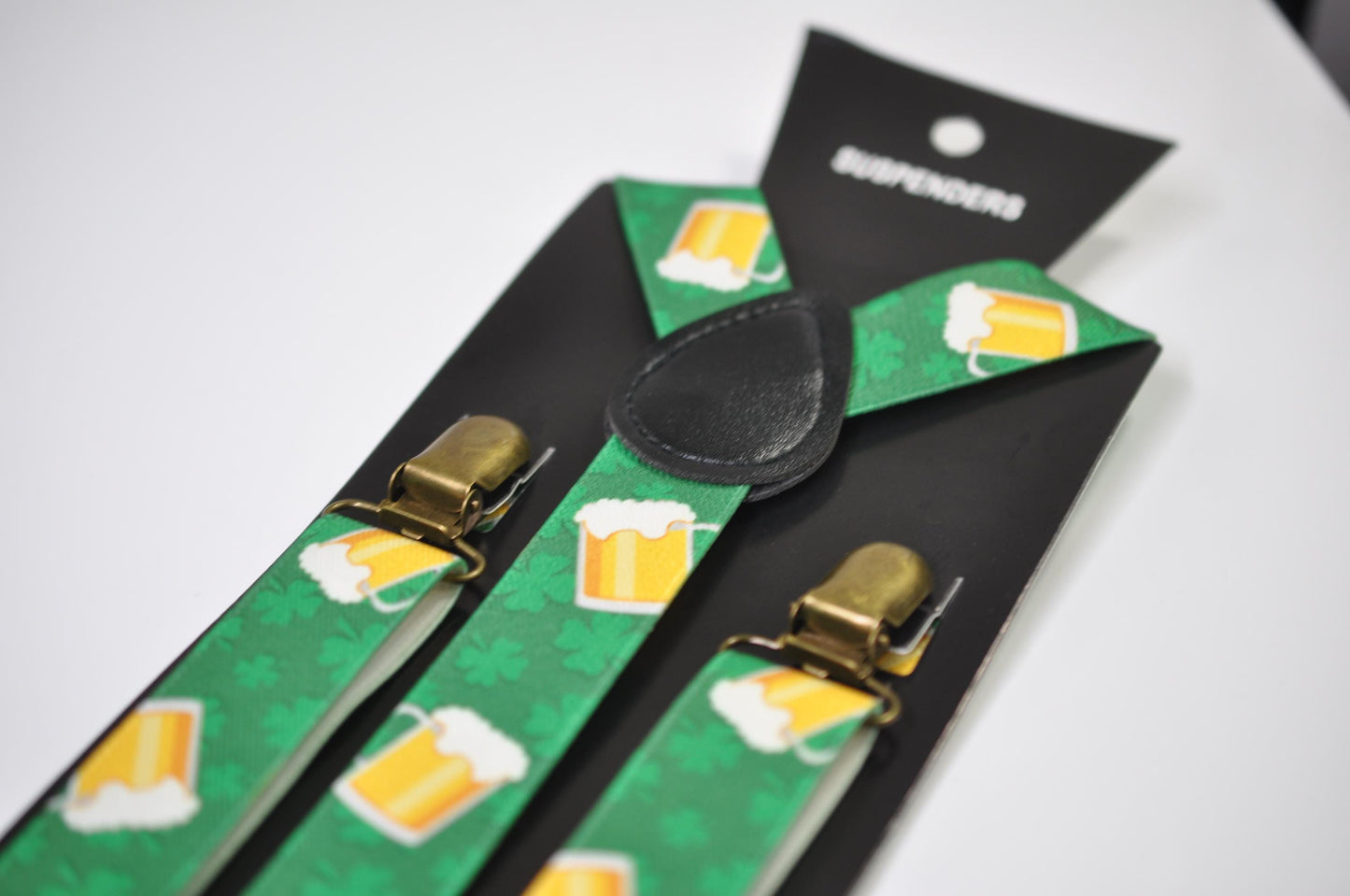 Happy St Patrick’s Day Green Clover Four-leaf Clovers Bow tie + Beer Mugs Suspenders Braces Men /Youth/ Boy Kids / Baby Infant Toddler