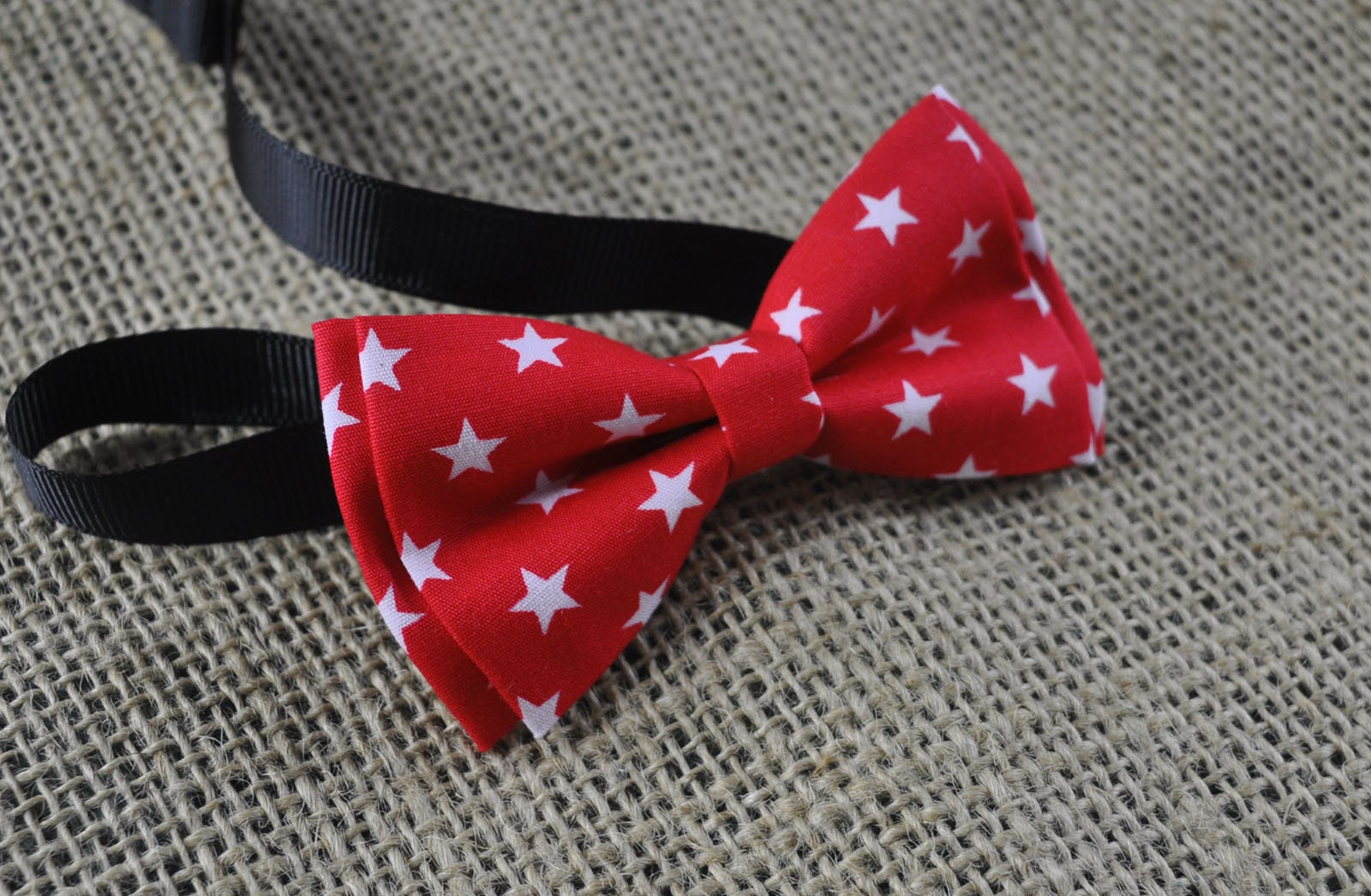 BOY KIDS Baby Infant Red Clip-on Braces Elastic Suspenders + 100% Cotton Red White Stars Bowtie Bow Ties Fits 1-6 Years Old
