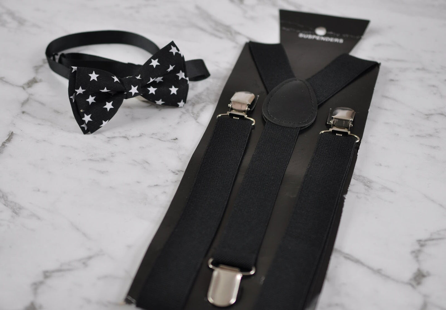 Boy Kids Baby Infant Black White Stars Pattern Cotton Bow Tie and Black Elastic Adjustable Suspenders Braces Sets Fits 1-6 Years Old