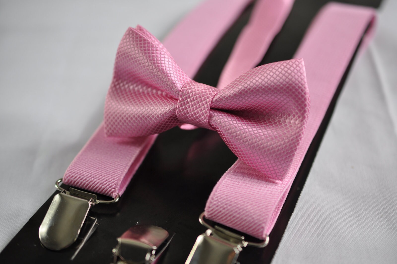 BOY KIDS Baby Infant Toddler Pink Clip-on Braces Elastic Suspenders + Pink Polyester Bowtie Bow Ties Fits 1-6 Years Old