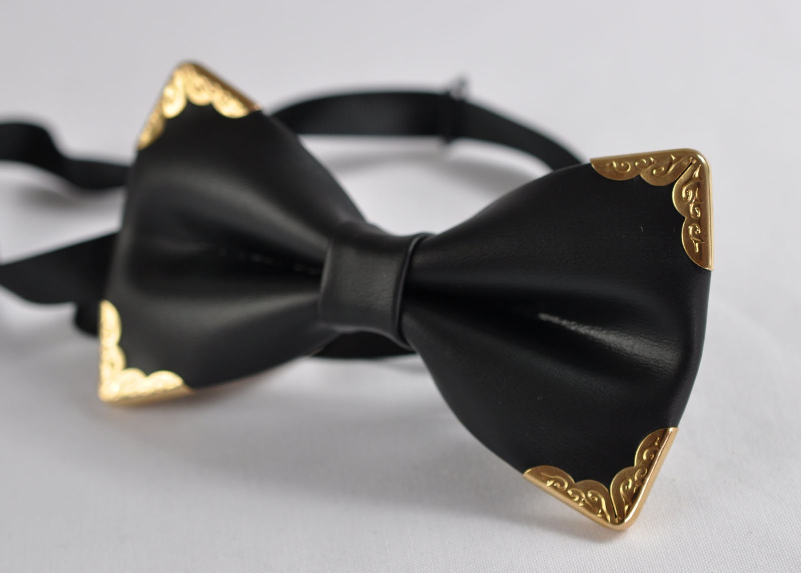 Men Adult Pretied Black Shining PVC Faux Leather Gold Edge Bow tie Bowtie Wedding Party