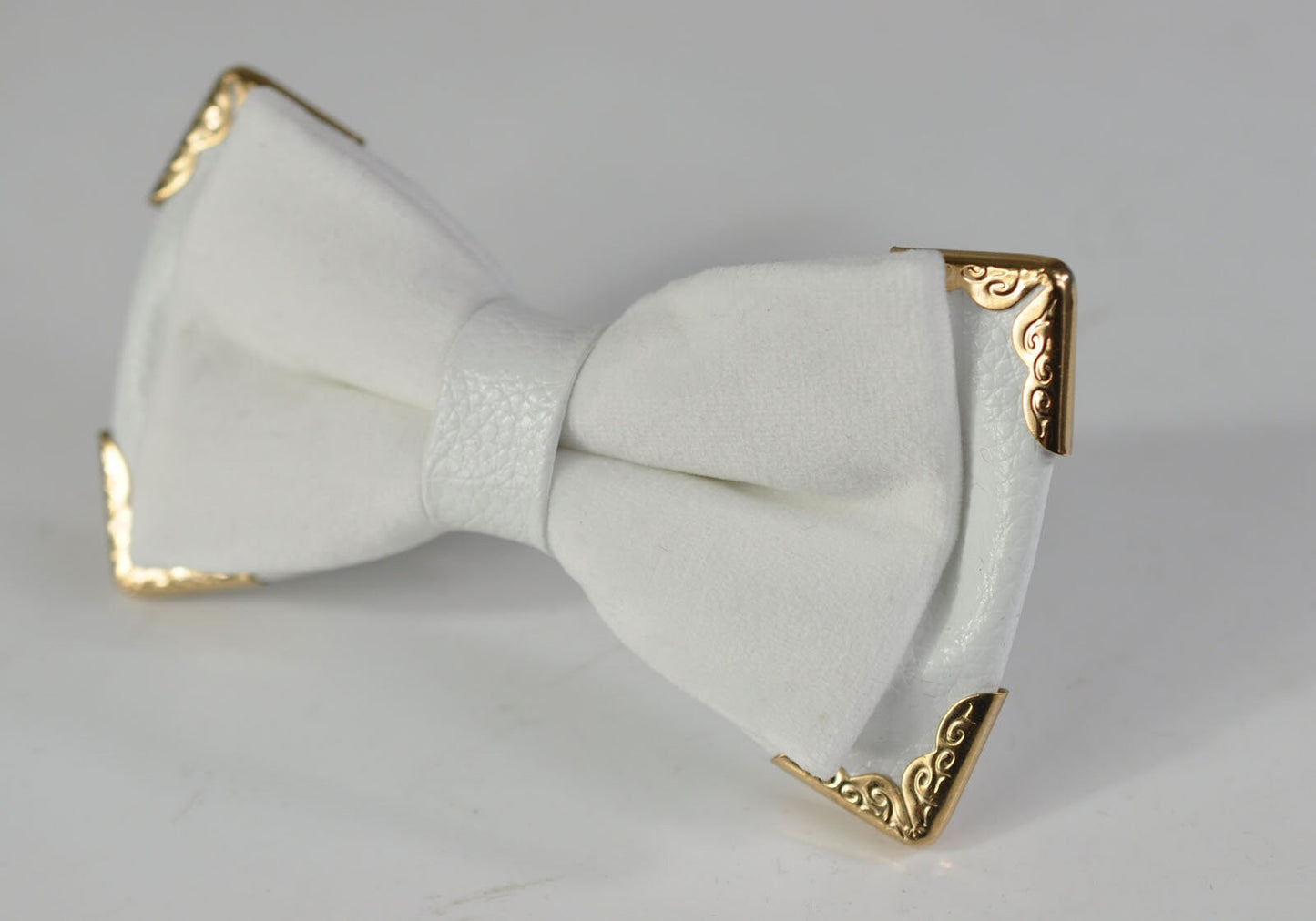 White Shining PVC Faux Leather Velvet 2 Layers Gold Edge Pretied Bow tie Bowtie Wedding Party for Men / Youth Teenage /Boy / Baby