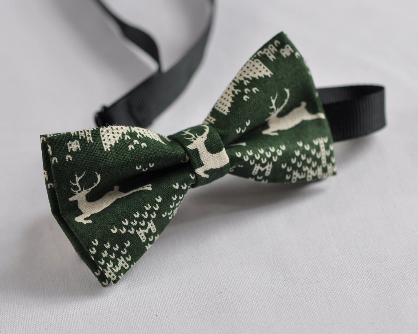 Xmas Christmas Elk Deer Dark Emerald GREEN 100% Cotton Pretied Bow Tie for Men Adult / Youth Teenage / Boy Kids / Baby Infant Toddler