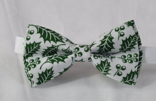 White Green Holly Maple Leaf Leaves Xmas Christmas Cotton Bow tie Bowtie for Men Adult / Youth Teenage / Boy Kids / Toddler Baby Infant