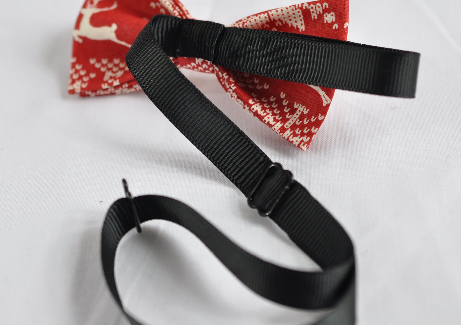 Xmas Christmas Deer Elks ELK Red Cotton Bow Tie Bowtie + Black Elastic Suspender Braces for Men / Youth Teenage / Kids Boy / Infant Baby