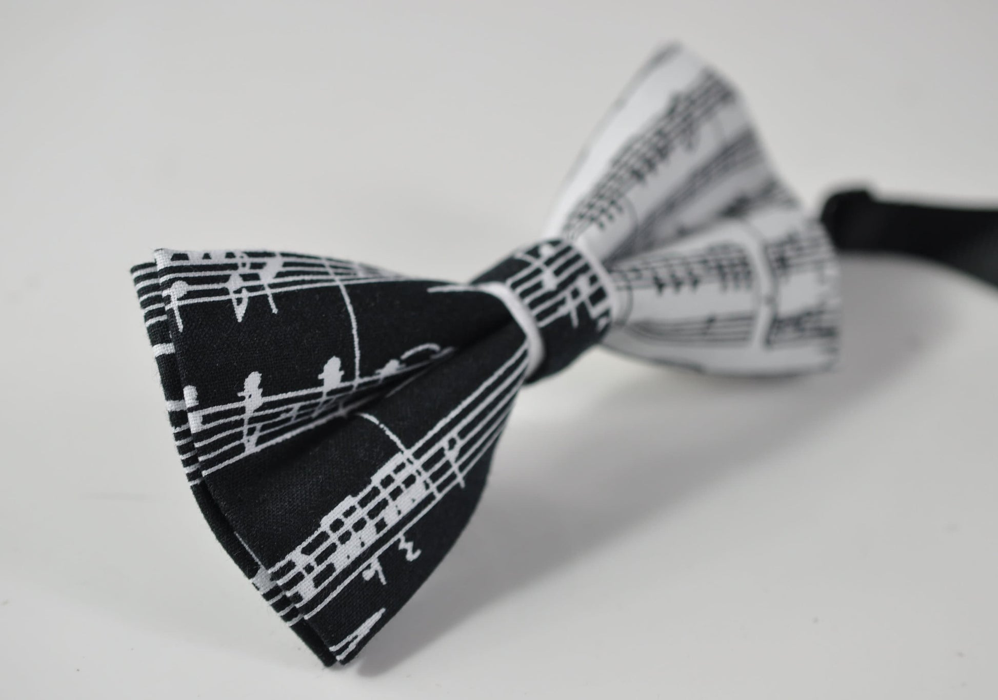 Black White Sheet Music Notes Pattern Cotton Bow tie Bowtie + Black White Elastic Suspenders Braces for Men / Youth / Boy Kids / Baby infant