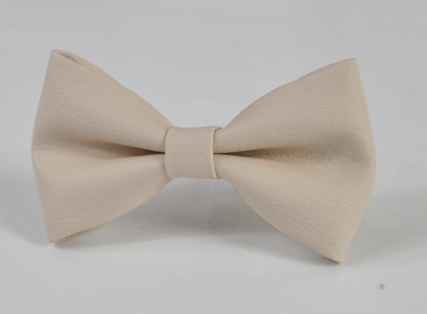 Father and Son Matched Cream White Pearl White Faux Leather Pre tied Bow tie Bowtie for Men / Youth / Boy Kids / Baby Infant Toddler