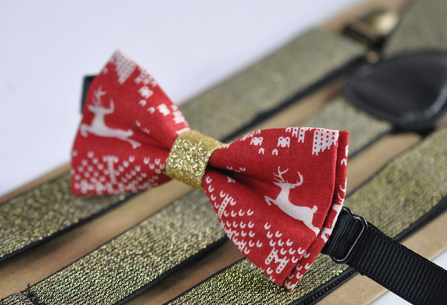 Xmas Christmas Elk Deer Red Cotton Bow tie + Gold Shining Elastic Suspenders Braces for Men / Youth Teenage/ Boys Kids / Baby Infant Toddler