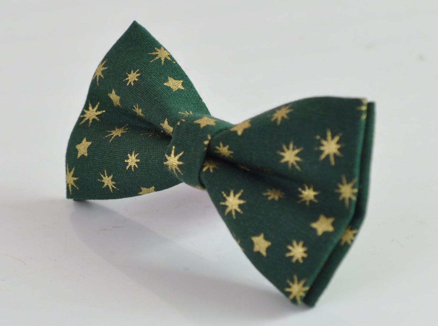 Xmas Christmas Gold Snowflake Stars Green Bow tie + Tan Brown Elastic Suspenders Braces for Men / Youth/ Boys Kids / Baby Infant Toddler