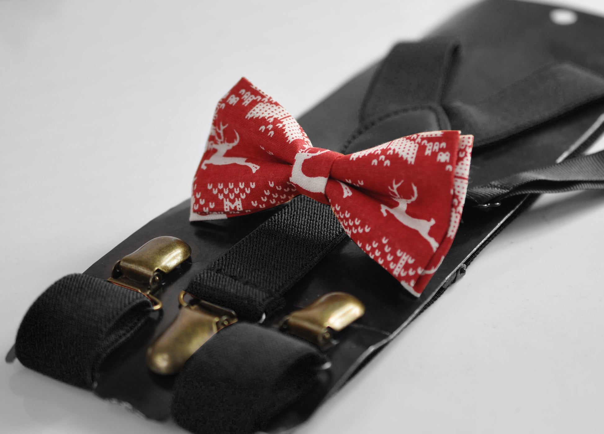 Xmas Christmas Elk Deer Red Cotton Bow tie + BLACK Elastic Suspenders Braces for Men / Youth Teenage/ Boys Kids / Baby Infant Toddler