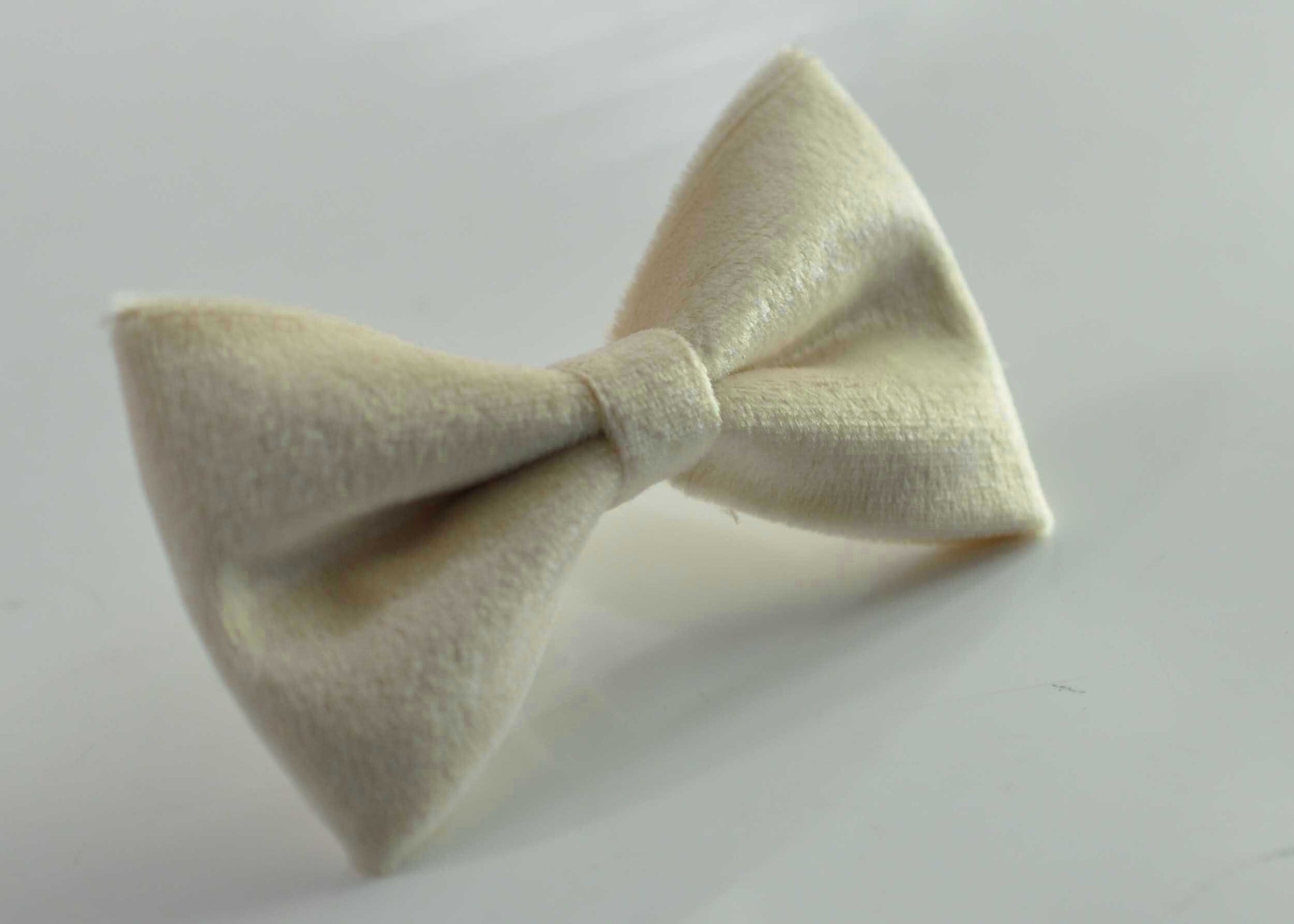 Cream White Ivory Solid Velvet Pre tied Bow Tie Bowtie for Mend Adult / Youth Teenage / Boy Kids / Baby Infant Toddler Wedding