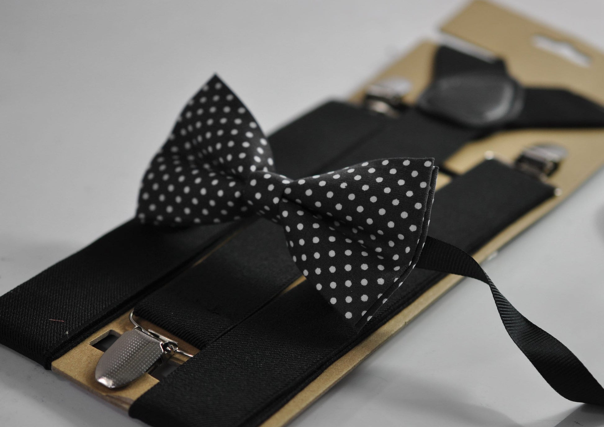 Black white Polka Dots Cotton Bow tie Bowtie + 35MM Black Elastic Suspenders Braces for Men / Youth Teenage/ Boys