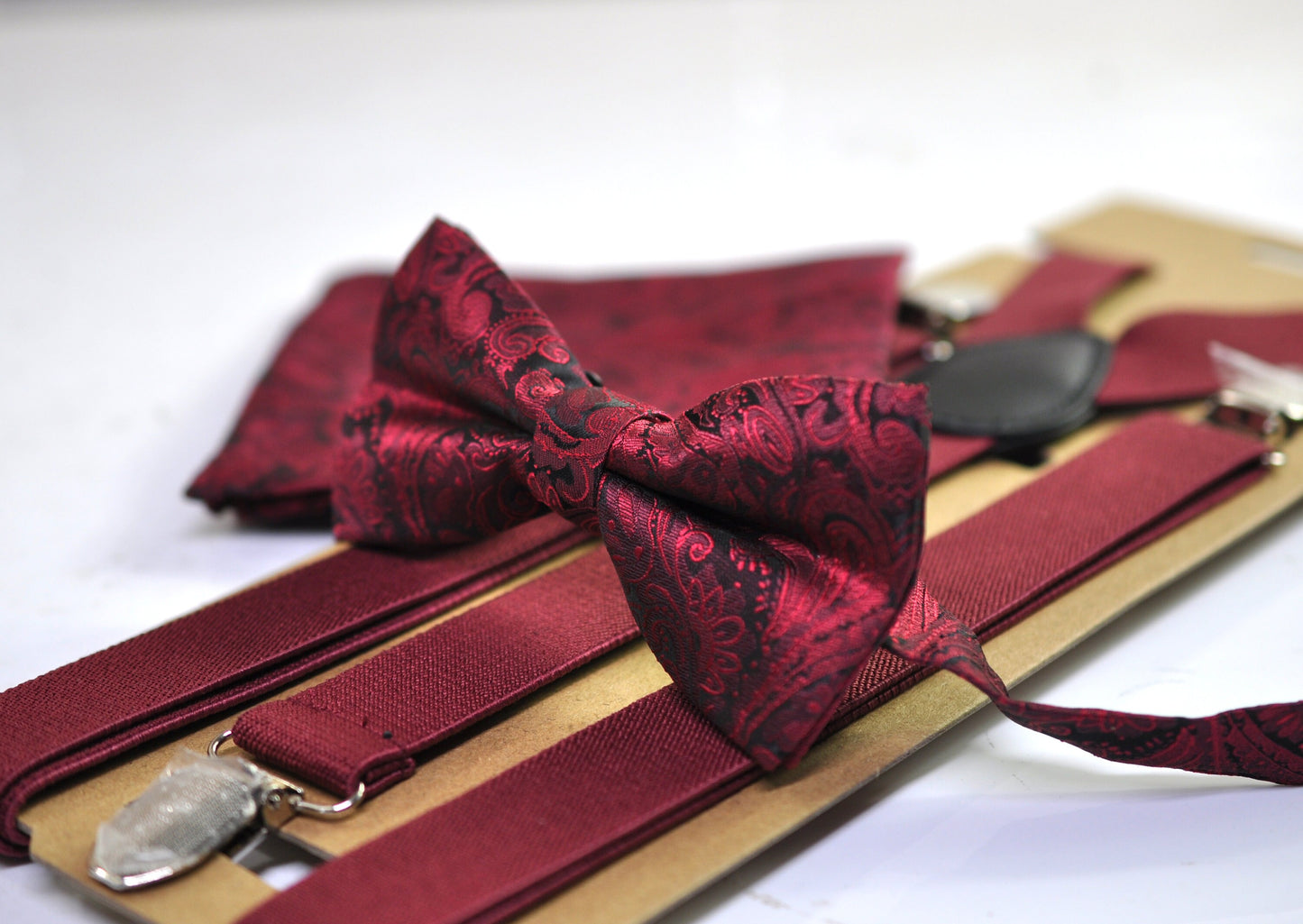 Mens Wine Red Burgundy Yarn-dyed Polyester Silk FEEL Bow tie + Pocket Square Hanky Handkerchief + Tan Suspenders Braces