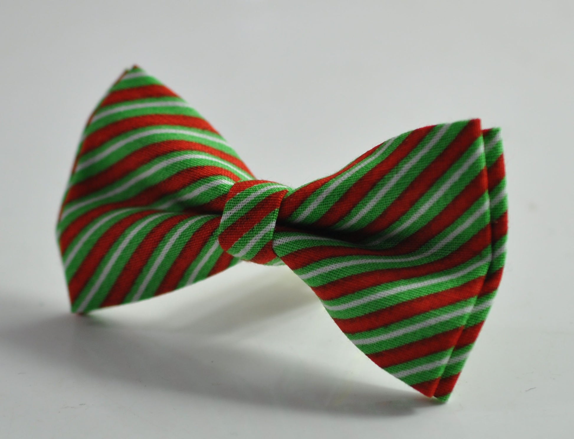 Red White Green Candy Stripes Christmas Xmas Bow tie Bowtie + Tan Brown Suspenders Braces Men / Youth/ Boys Kids / Baby Infant Toddler