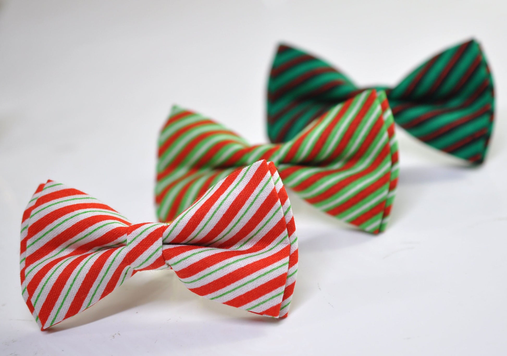 Red White Green Candy Stripes Xmas Christmas Cotton Bow tie Bowtie for Men Adult / Youth Teenage / Boy Kids / Toddler Baby Infant